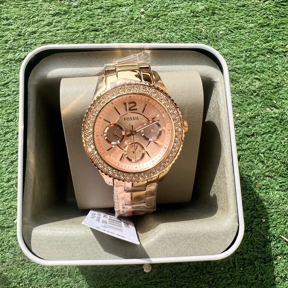 Fossil Accessories - Beautiful Fossil Watch